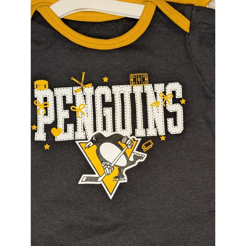 NHL Pittsburgh Penguins Bodysuit 3-Pack Short Sleeve‎ Infant Baby 3/6M NWT - Picture 9 of 9